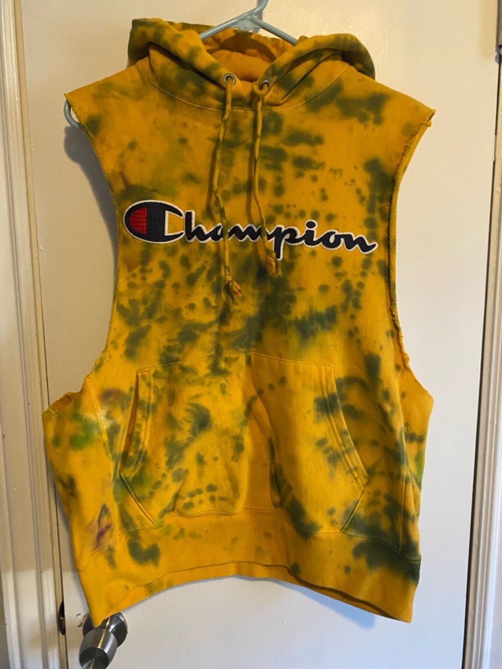 Champion Yellow Hooded Sleeveless Sweatshirt